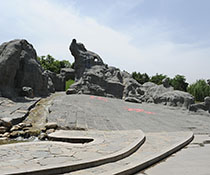 群体雕塑《诗魂》